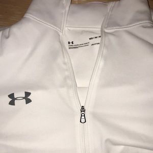 Under Armour long sleeve quarter zip pullover